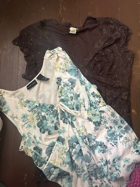 Floral Tie-Waist Sleeveless Top Bundle (3)
